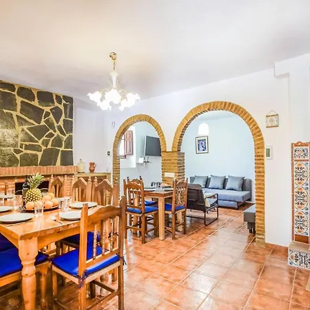 Amazing In With House A Panoramic View Ronda